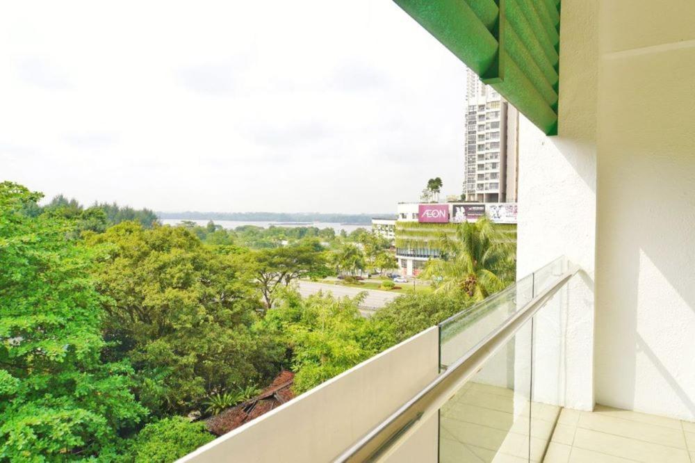The Avenue M Hotel Johor Bahru Exterior photo